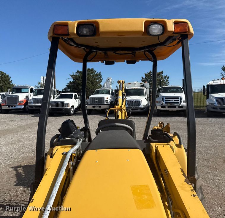 image for item EG1726 2007 John Deere 110 backhoe
