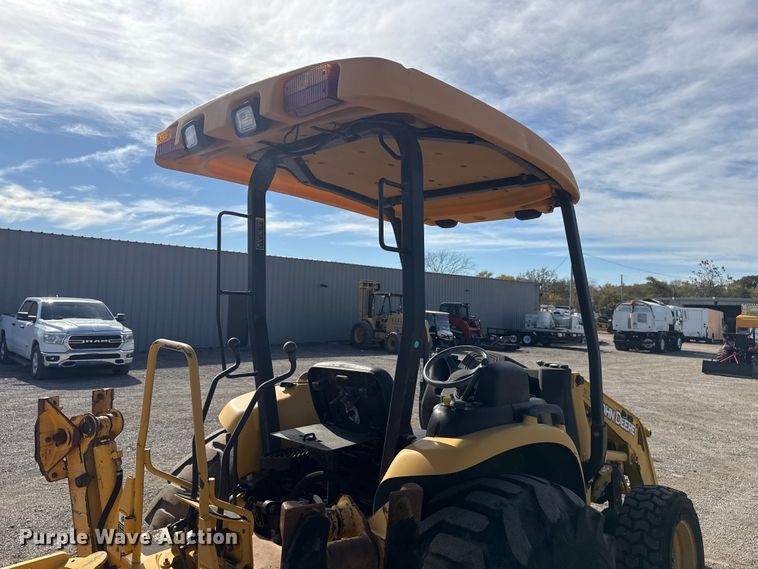 image for item EG1726 2007 John Deere 110 backhoe