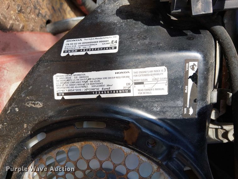 image for item EG8252 2019 Freightliner 114SD flatbed truck