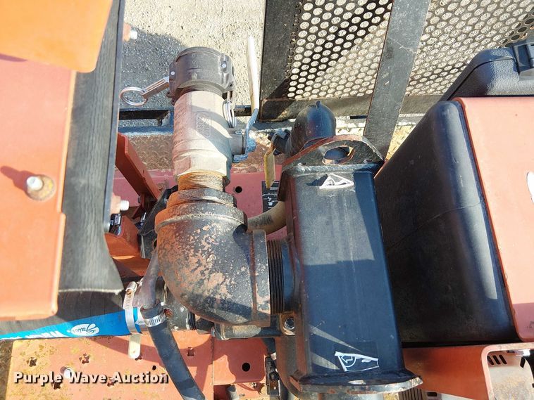 image for item EG8252 2019 Freightliner 114SD flatbed truck