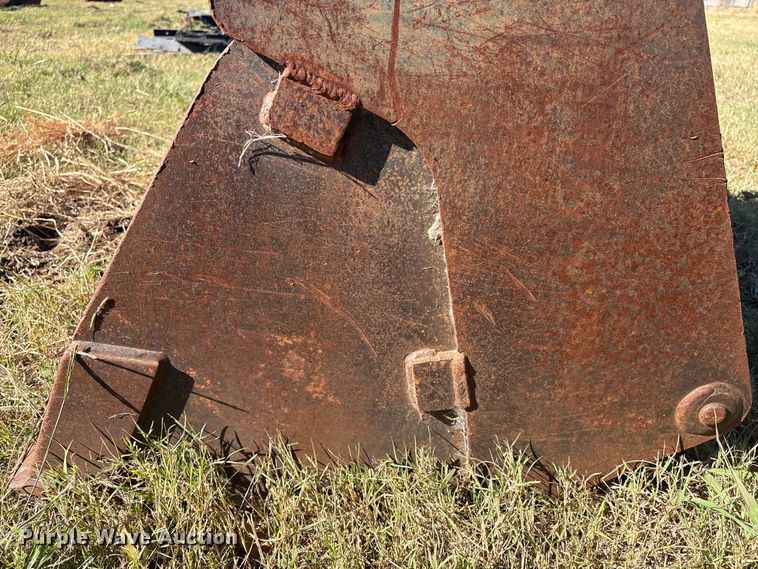 image for item EG8267 94