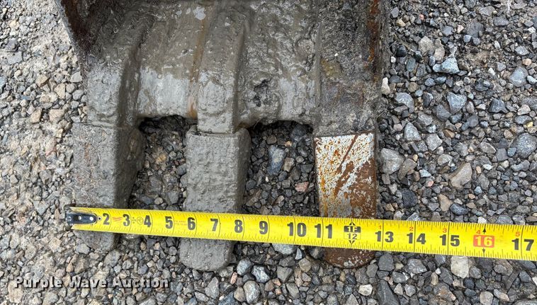 image for item EJ7700 2023 Yanmar ViO35 mini excavator