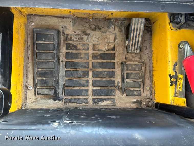 image for item EJ7718 2021 New Holland C345 tracked skid steer loader