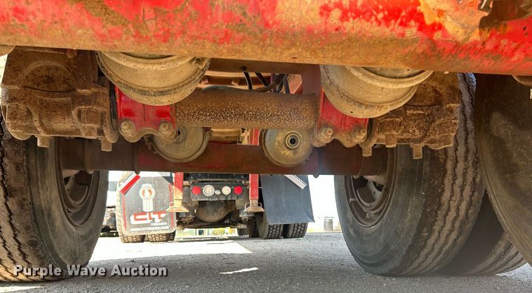 image for item EK8167 1989 Hilbilt 22-27 MAT.HD end dump trailer