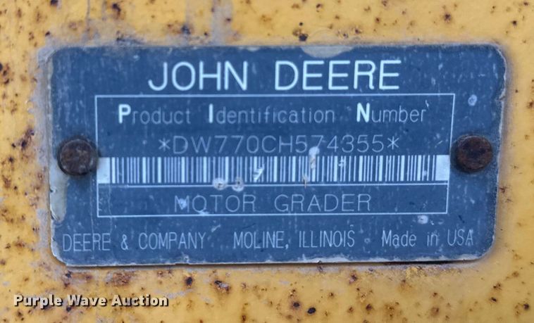 image for item EL0085 2000 John Deere 770CH motor grader
