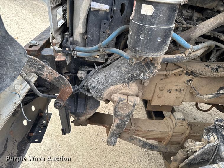 image for item EM2495 2003 Sterling L7500 Series dump truck