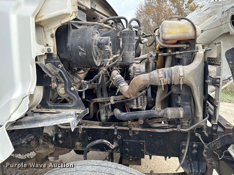 image for item EM2495 2003 Sterling L7500 Series dump truck