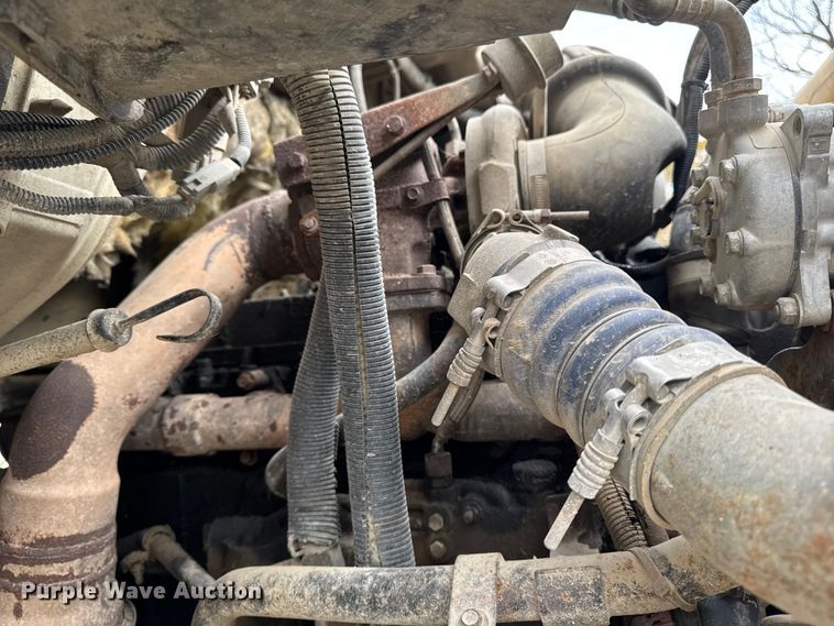 image for item EM2495 2003 Sterling L7500 Series dump truck