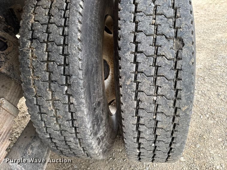 image for item EM2495 2003 Sterling L7500 Series dump truck