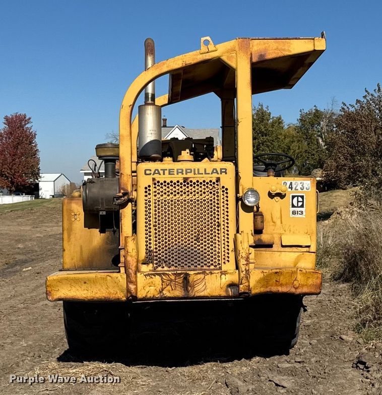 image for item EM2496 Caterpillar 613 elevating scraper