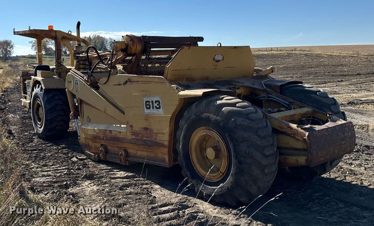 image for item EM2496 Caterpillar 613 elevating scraper