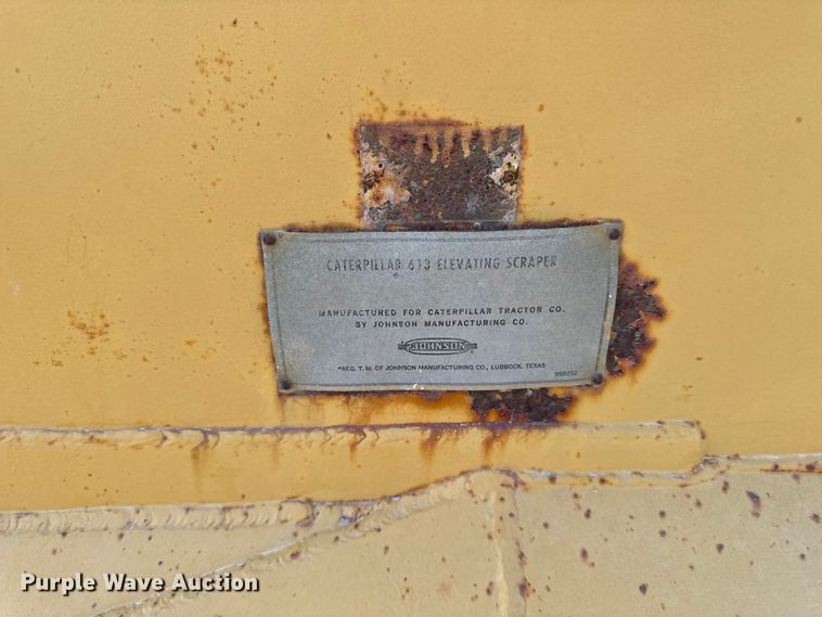 image for item EM2496 Caterpillar 613 elevating scraper