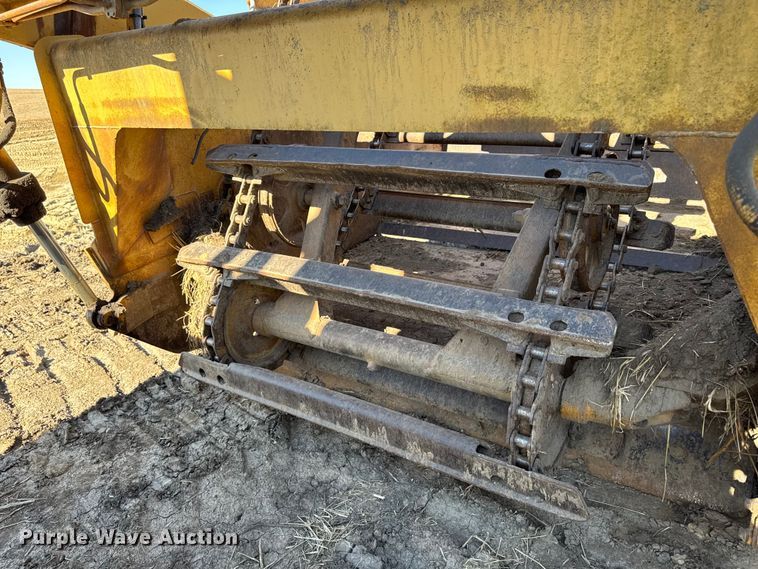 image for item EM2496 Caterpillar 613 elevating scraper