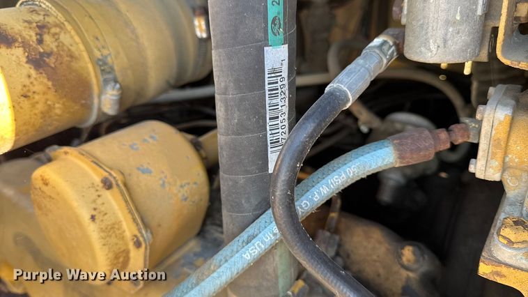 image for item EM2496 Caterpillar 613 elevating scraper