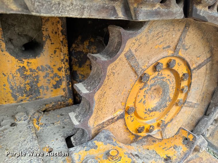 image for item EM2497 1981 Case 850B dozer
