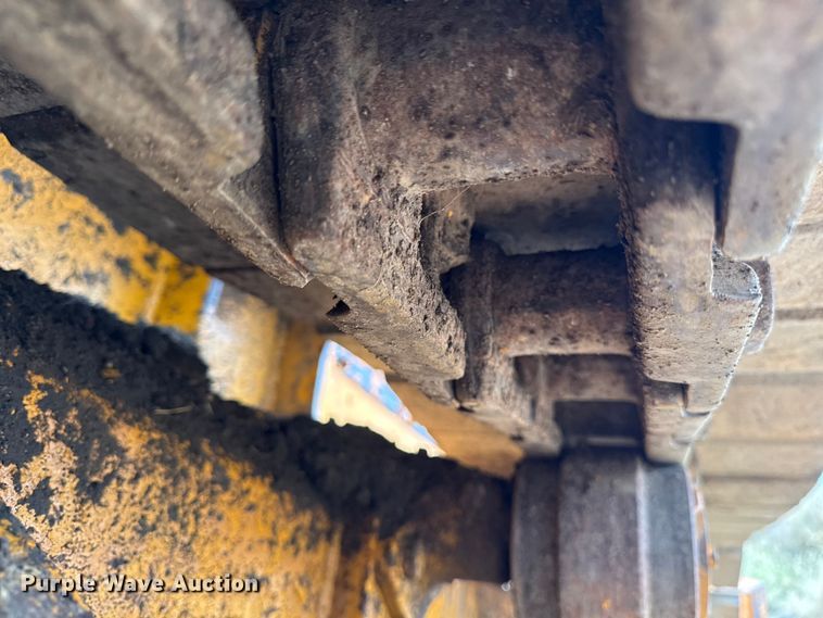 image for item EM2497 1981 Case 850B dozer