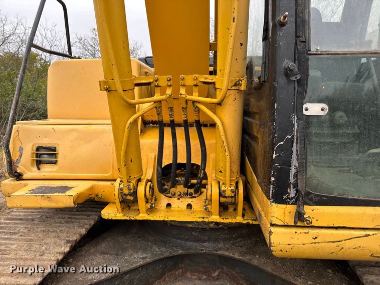 image for item EM2498 1998 Komatsu PC120-6 excavator