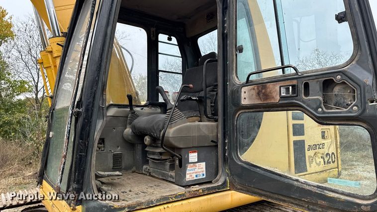 image for item EM2498 1998 Komatsu PC120-6 excavator