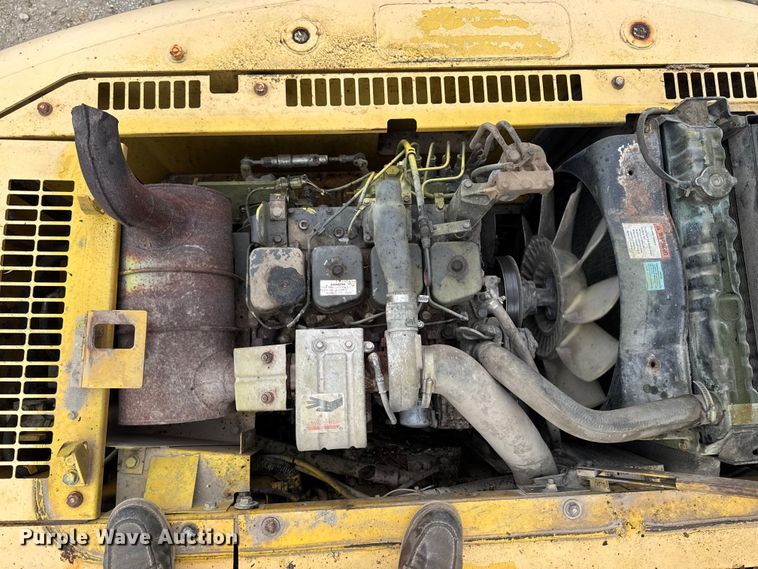 image for item EM2498 1998 Komatsu PC120-6 excavator