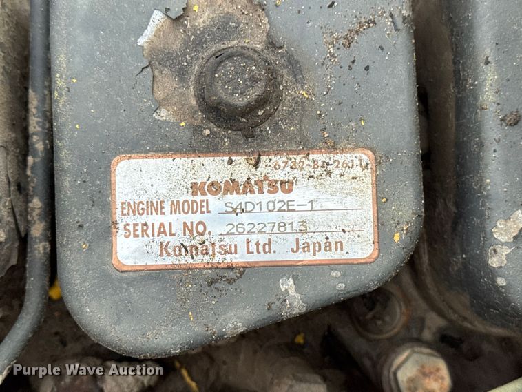 image for item EM2498 1998 Komatsu PC120-6 excavator