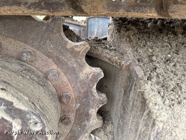 image for item EM2498 1998 Komatsu PC120-6 excavator