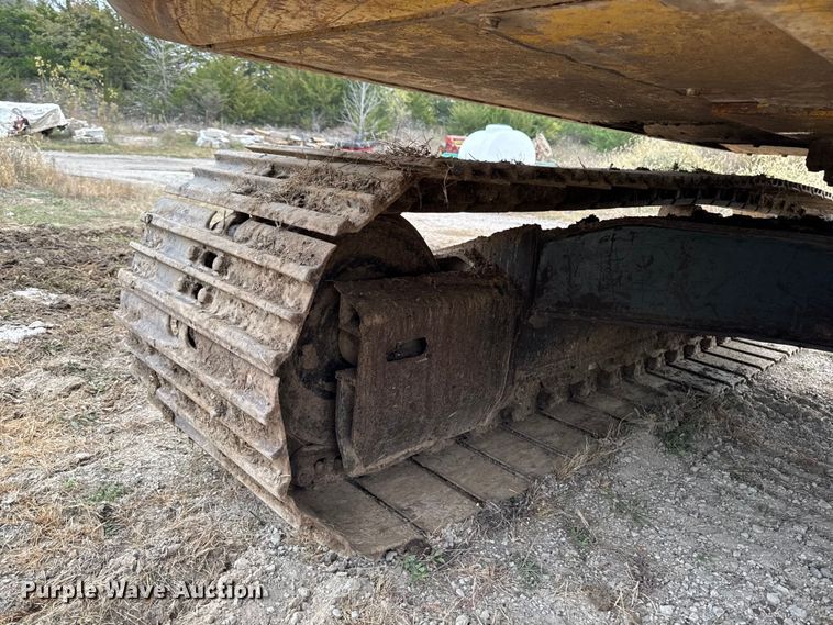 image for item EM2498 1998 Komatsu PC120-6 excavator