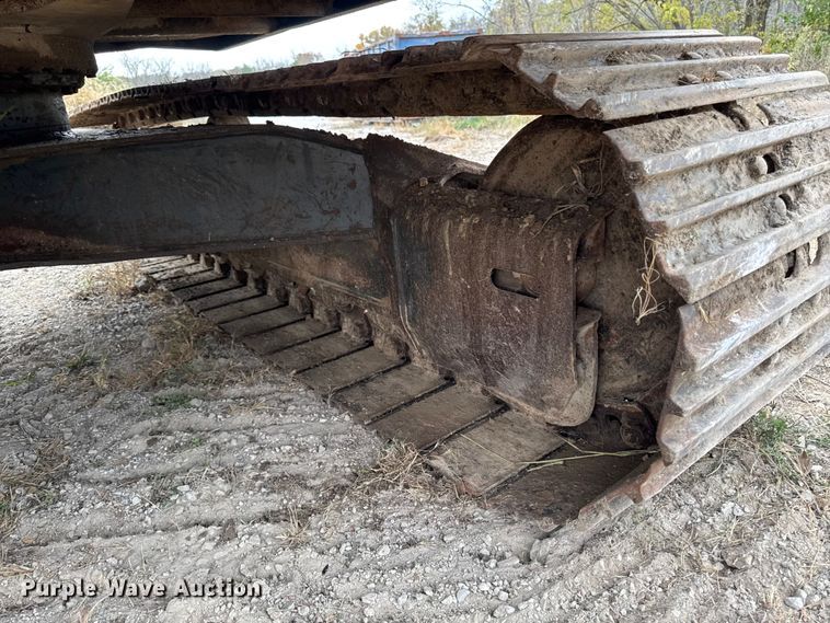 image for item EM2498 1998 Komatsu PC120-6 excavator