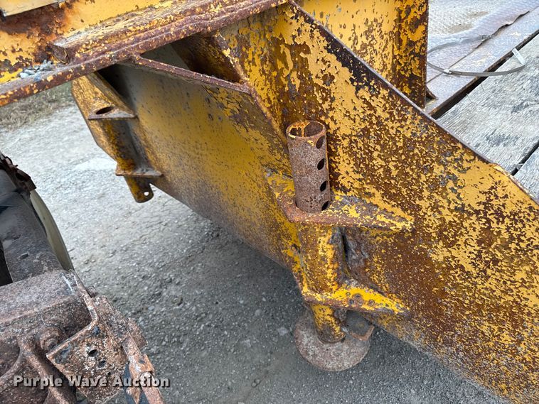 image for item EM2500 1961 Merritt C231 drop deck equipment trailer