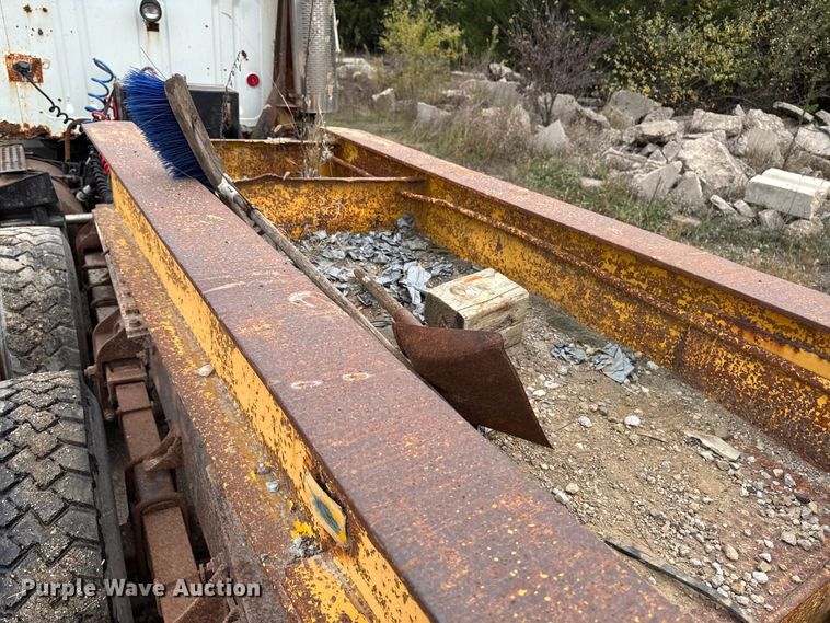 image for item EM2500 1961 Merritt C231 drop deck equipment trailer