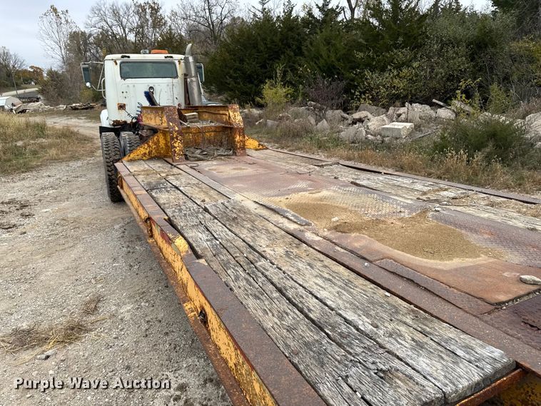 image for item EM2500 1961 Merritt C231 drop deck equipment trailer