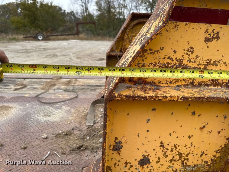 image for item EM2500 1961 Merritt C231 drop deck equipment trailer