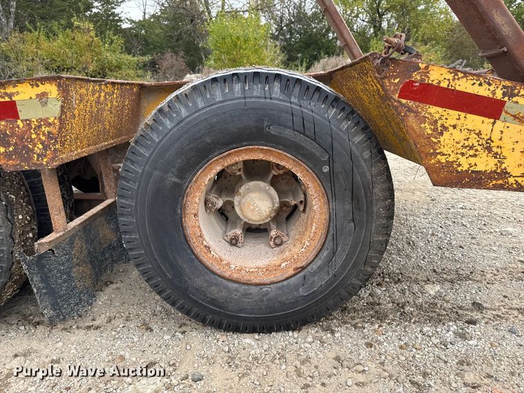 image for item EM2500 1961 Merritt C231 drop deck equipment trailer