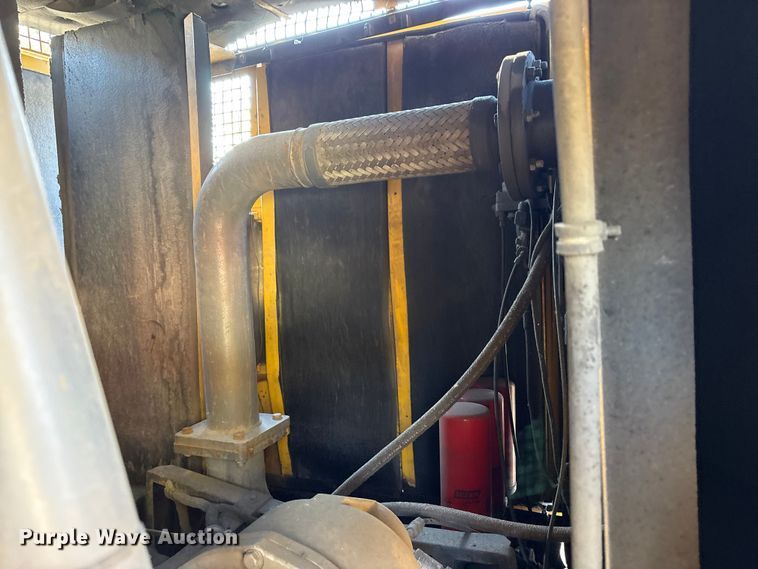 image for item EM6142 2006 Atlas Copo XASE1600CD air compressor