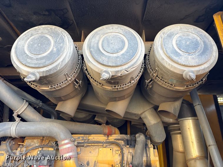 image for item EM6142 2006 Atlas Copo XASE1600CD air compressor