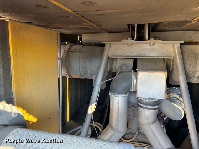 image for item EM6142 2006 Atlas Copo XASE1600CD air compressor