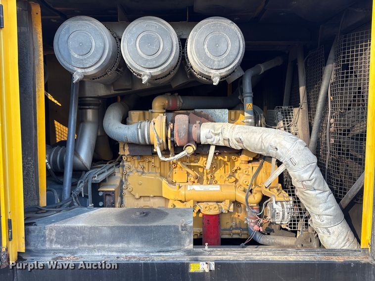 image for item EM6142 2006 Atlas Copo XASE1600CD air compressor