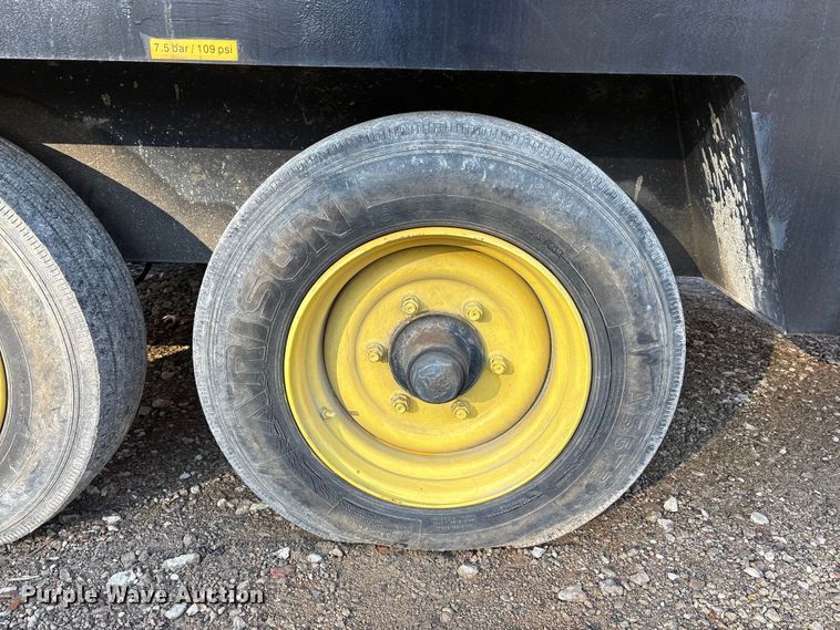 image for item EM6142 2006 Atlas Copo XASE1600CD air compressor