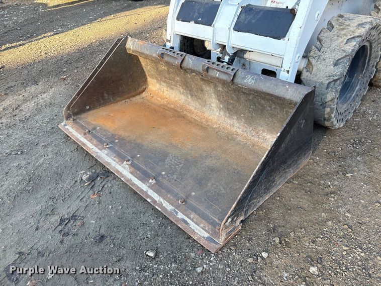 image for item EM6143 1997 Bobcat 753 skid steer loader