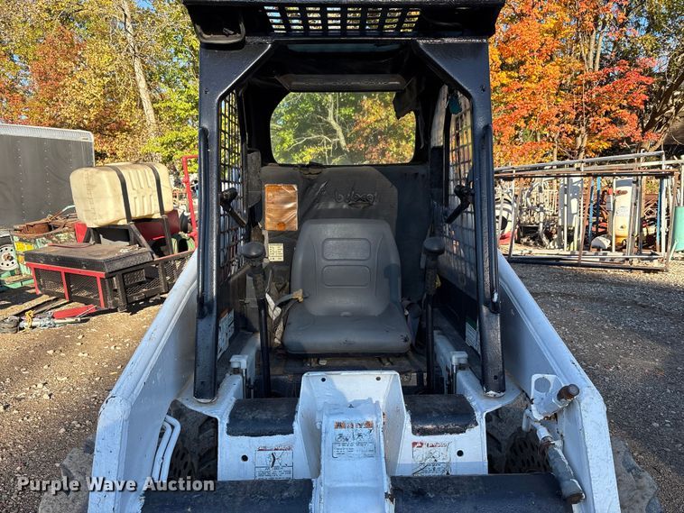 image for item EM6143 1997 Bobcat 753 skid steer loader