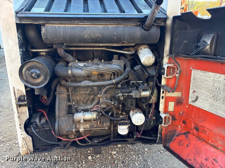 image for item EM6143 1997 Bobcat 753 skid steer loader