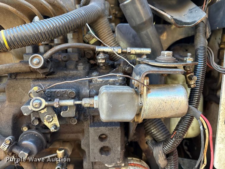 image for item EM6143 1997 Bobcat 753 skid steer loader