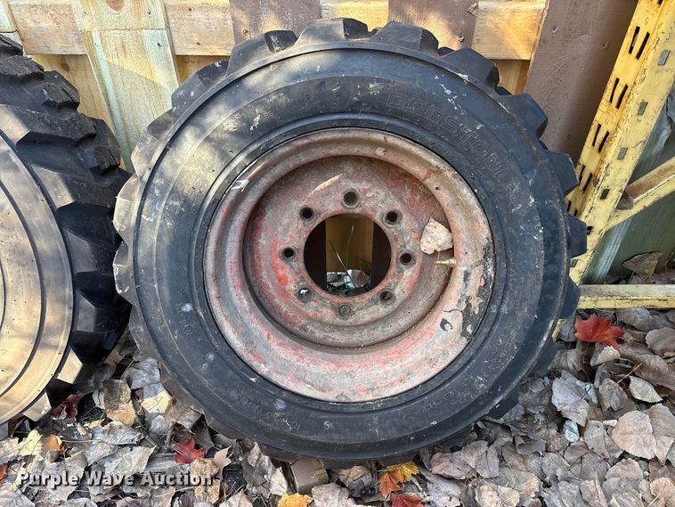 image for item EM6143 1997 Bobcat 753 skid steer loader