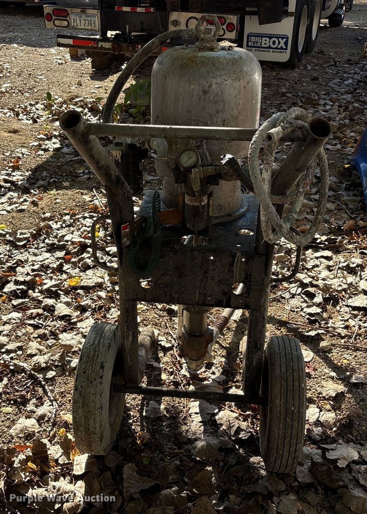 image for item EM6146 Graco paint sprayer