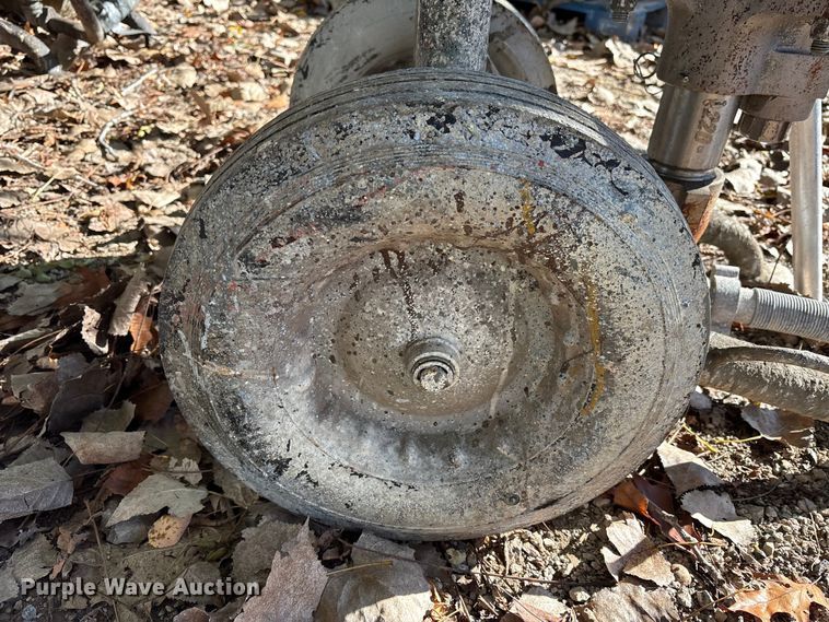 image for item EM6146 Graco paint sprayer