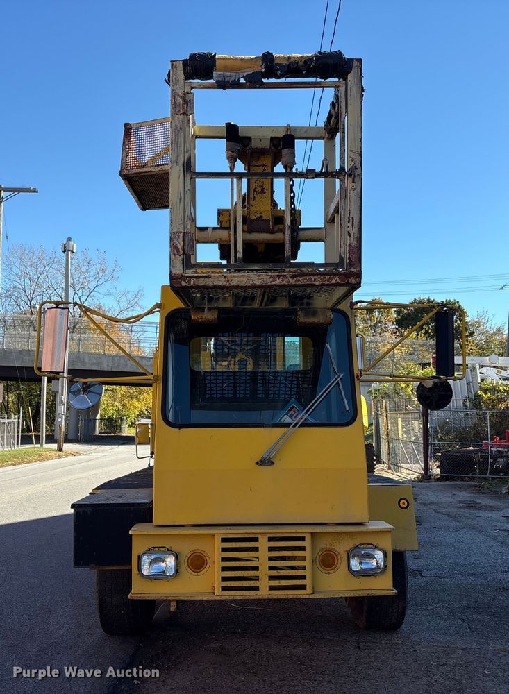 image for item EM6147 Gradall G3W wheeled excavator