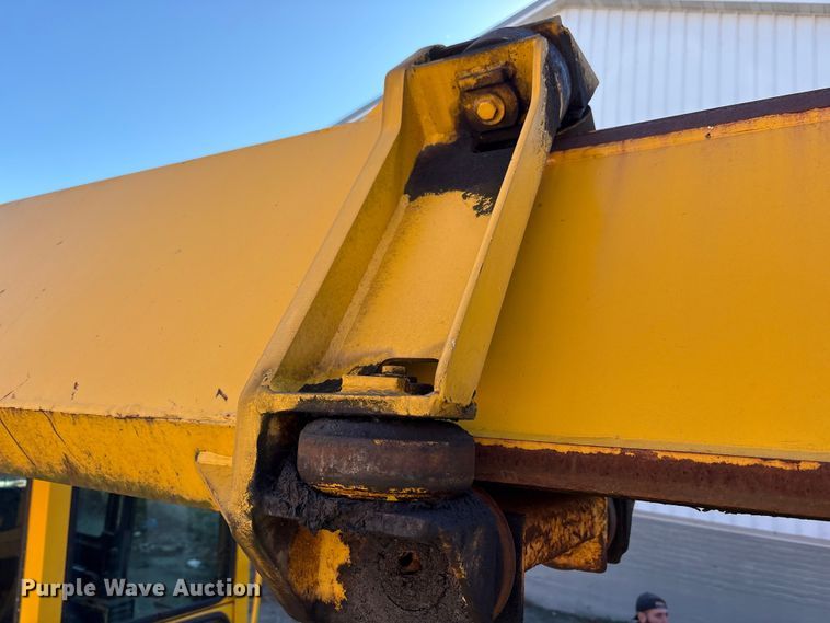 image for item EM6147 Gradall G3W wheeled excavator