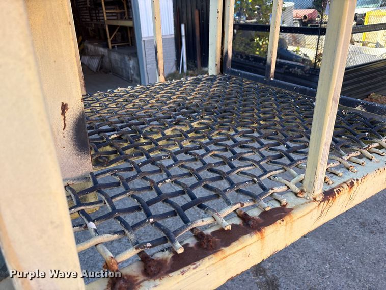 image for item EM6147 Gradall G3W wheeled excavator