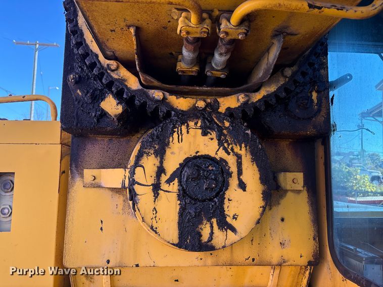 image for item EM6147 Gradall G3W wheeled excavator