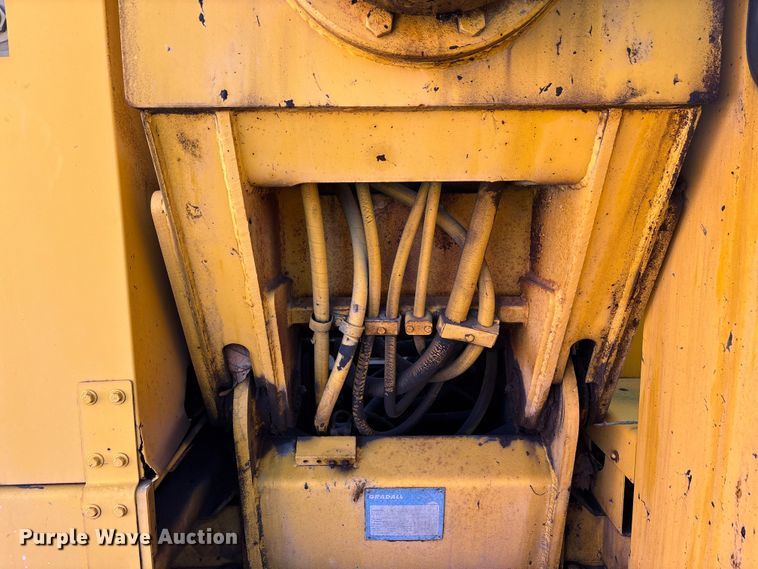 image for item EM6147 Gradall G3W wheeled excavator