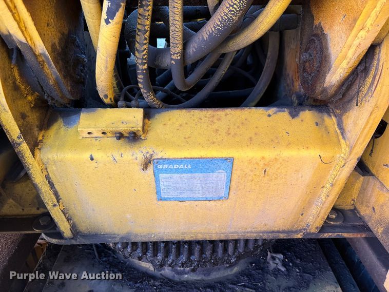 image for item EM6147 Gradall G3W wheeled excavator